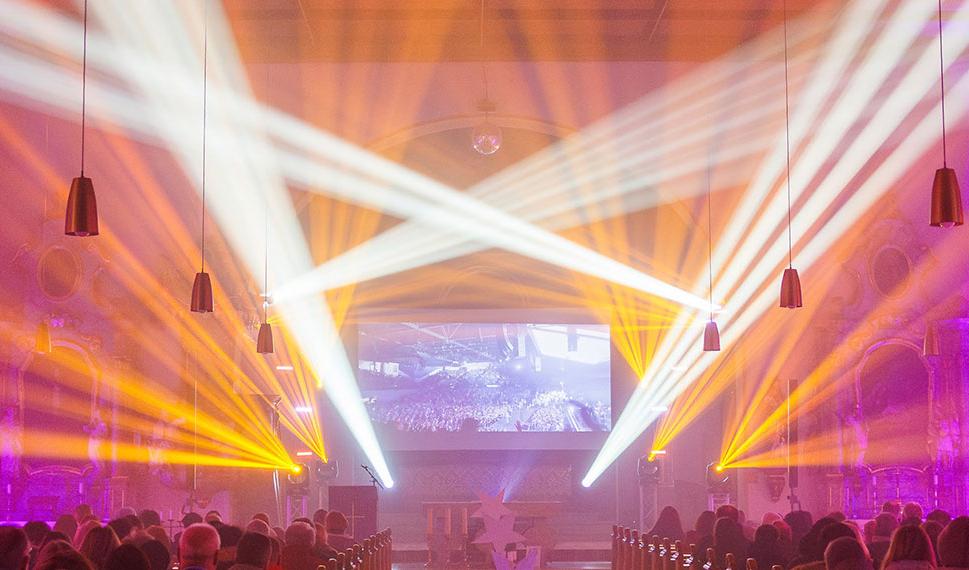 Lichtshow in der Teuschnitzer Pfarrkirche