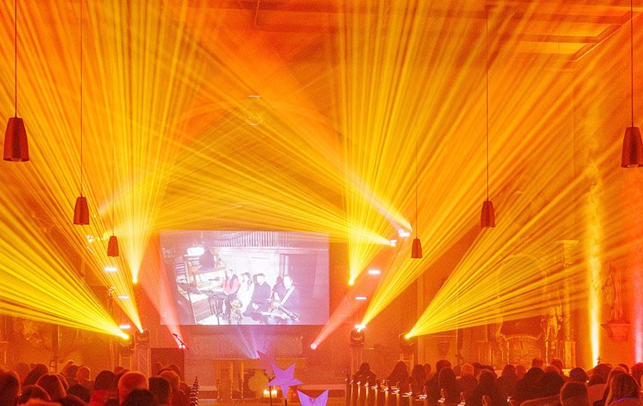 Lichtshow in der Teuschnitzer Pfarrkirche